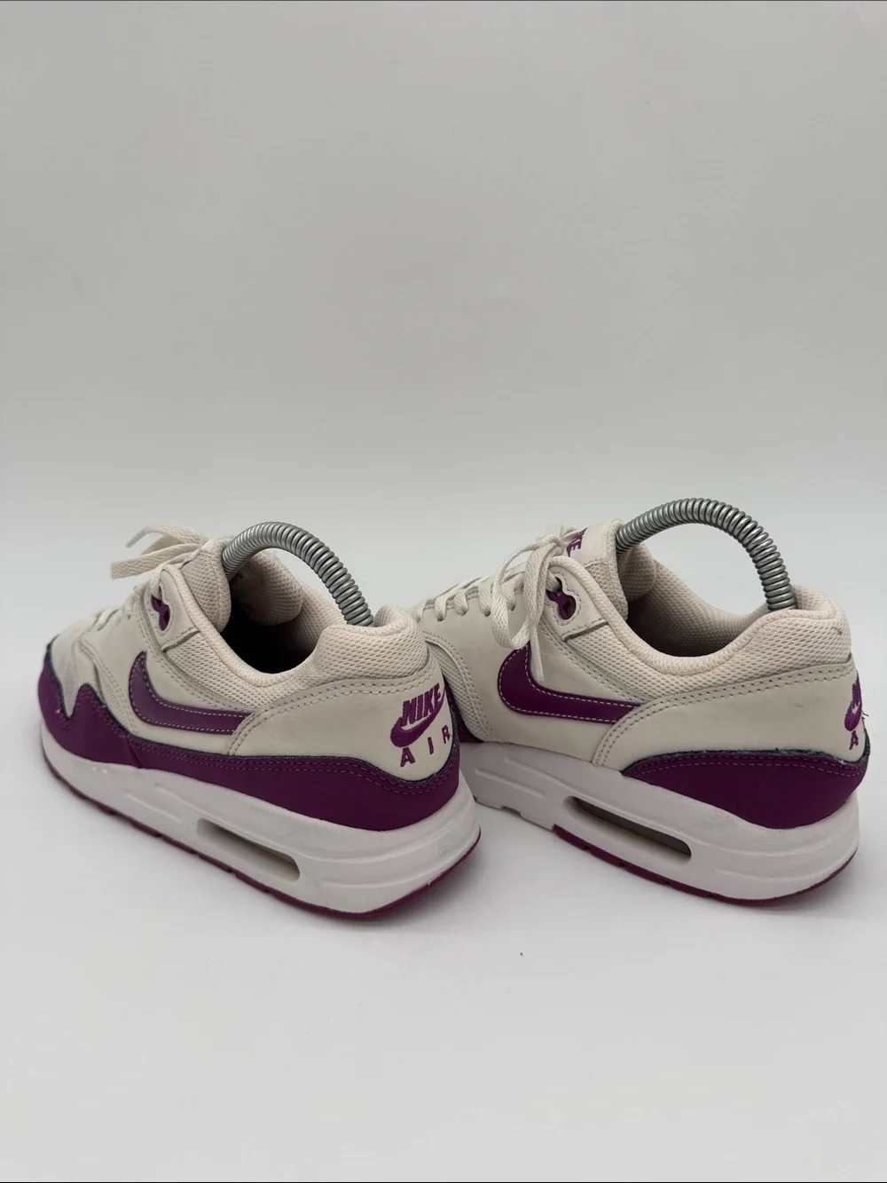 Nike Air Max 1 GS 'White Viotech' Youth Size 6